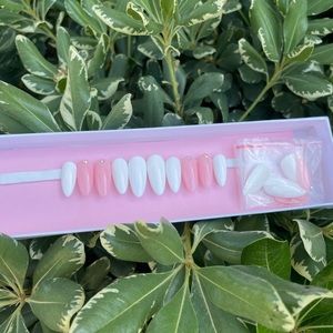 Spring Press On Nails